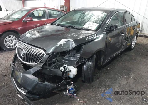2015 Buick Lacrosse z USA, uszkodzony, nr VIN 1G4GA5GR5FF148448